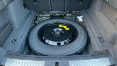 Land Rover Range Rover Velar 2.0 D200 MHEV Dynamic HSE 5dr Auto Diesel Estate